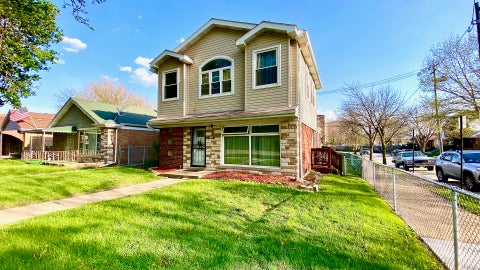 Tiny photo for 1633 E 93rd Street, Chicago, IL 60617 (MLS # 12635911)