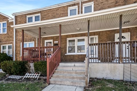 Photo of 6443 S LONG Avenue, Chicago, IL 60638 (MLS # 12588022)