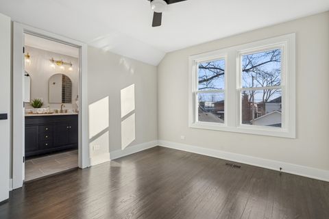 Tiny photo for 929 Prairie Avenue, Park Ridge, IL 60068 (MLS # 12567838)