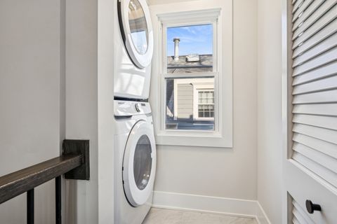 Tiny photo for 929 Prairie Avenue, Park Ridge, IL 60068 (MLS # 12567838)