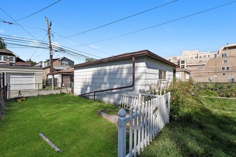 Tiny photo for 1222 Cuyler Avenue, Berwyn, IL 60402 (MLS # 12487597)