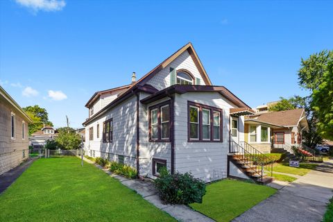 Tiny photo for 1222 Cuyler Avenue, Berwyn, IL 60402 (MLS # 12487597)