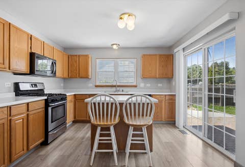 Tiny photo for 1844 Kendall Ridge Boulevard, Plainfield, IL 60586 (MLS # 12698651)