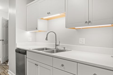 Tiny photo for 1606 E Stonehenge Drive, Sycamore, IL 60178 (MLS # 12524816)