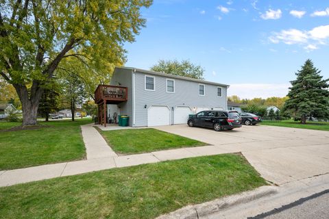 Tiny photo for 1606 E Stonehenge Drive, Sycamore, IL 60178 (MLS # 12524816)