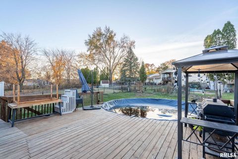 Tiny photo for 4036 HILLANDALE Road, Davenport, IA 52806 (MLS # QC4269417)