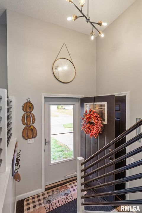 Tiny photo for 4036 HILLANDALE Road, Davenport, IA 52806 (MLS # QC4269417)