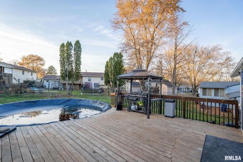 Tiny photo for 4036 HILLANDALE Road, Davenport, IA 52806 (MLS # QC4269417)