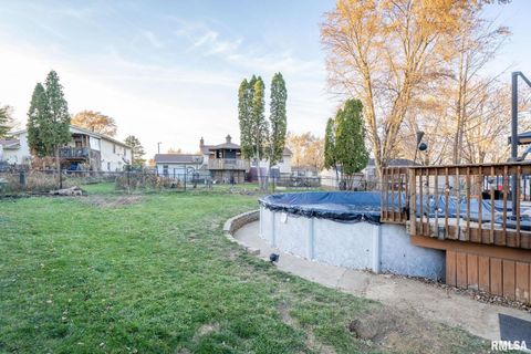 Tiny photo for 4036 HILLANDALE Road, Davenport, IA 52806 (MLS # QC4269417)