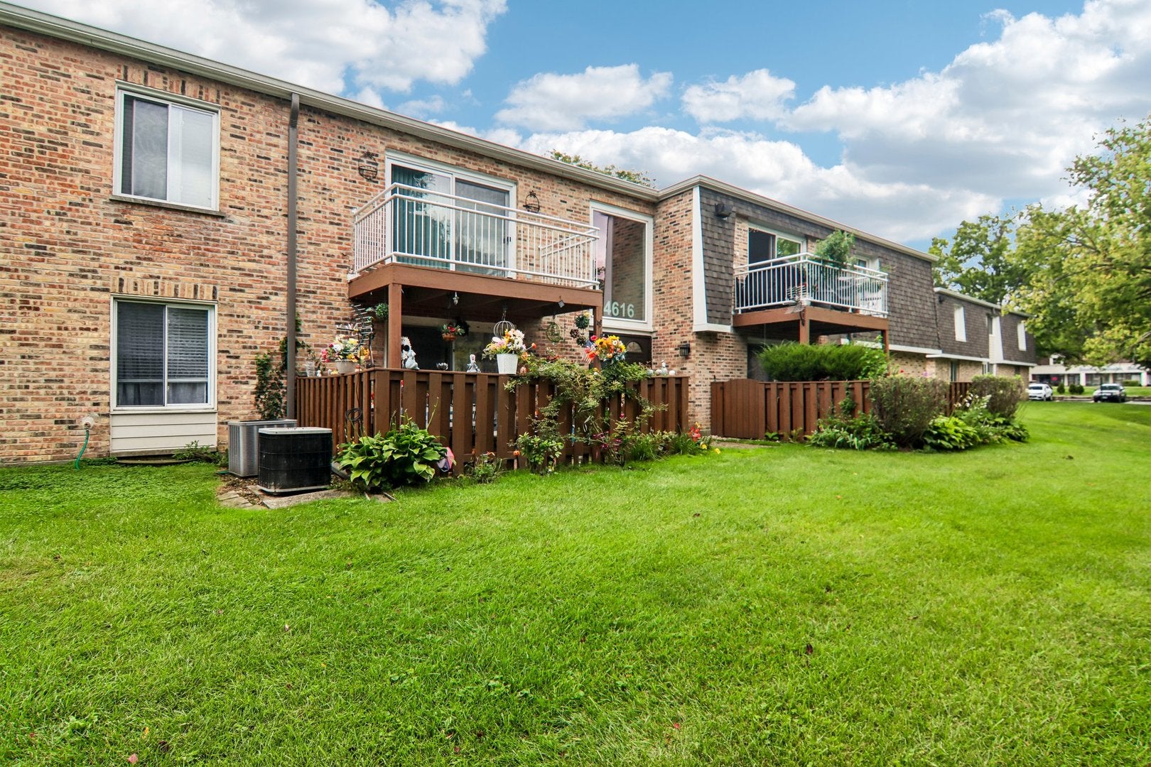 4616 Kings Walk Drive 1C - Photo 2