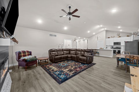 Tiny photo for 6121 Thor Avenue, Davenport, IA 52807 (MLS # 12796623)