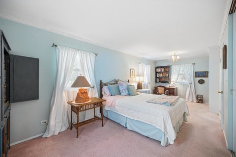 Tiny photo for 231 Latrobe Avenue, Northfield, IL 60093 (MLS # 12746014)