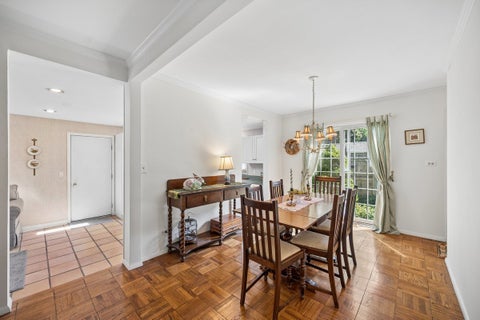 Tiny photo for 231 Latrobe Avenue, Northfield, IL 60093 (MLS # 12746014)