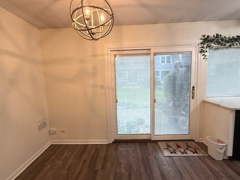 Tiny photo for 1990 Oxford Lane, Hoffman Estates, IL 60169 (MLS # 12768205)