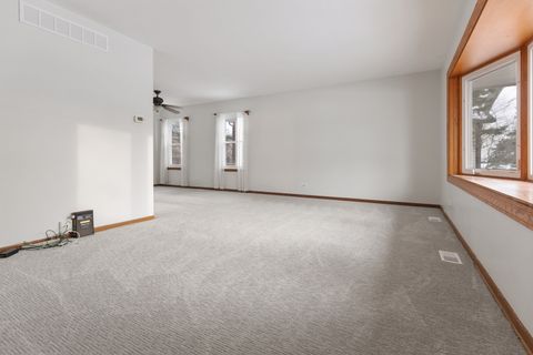 Tiny photo for 820 Red Coach Lane, Algonquin, IL 60102 (MLS # 12534415)