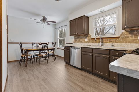 Tiny photo for 820 Red Coach Lane, Algonquin, IL 60102 (MLS # 12534415)