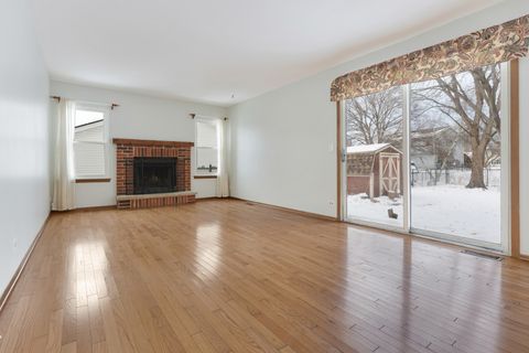 Tiny photo for 820 Red Coach Lane, Algonquin, IL 60102 (MLS # 12534415)