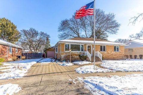 Tiny photo for 9213 Mason Avenue, Morton Grove, IL 60053 (MLS # 12531317)