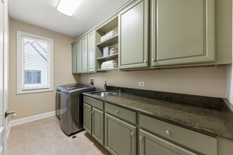 Tiny photo for 1046 Sylvan Circle, Naperville, IL 60540 (MLS # 12763552)