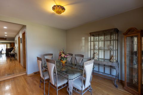 Tiny photo for 4716 N Kilbourn Avenue, Chicago, IL 60630 (MLS # 12548066)