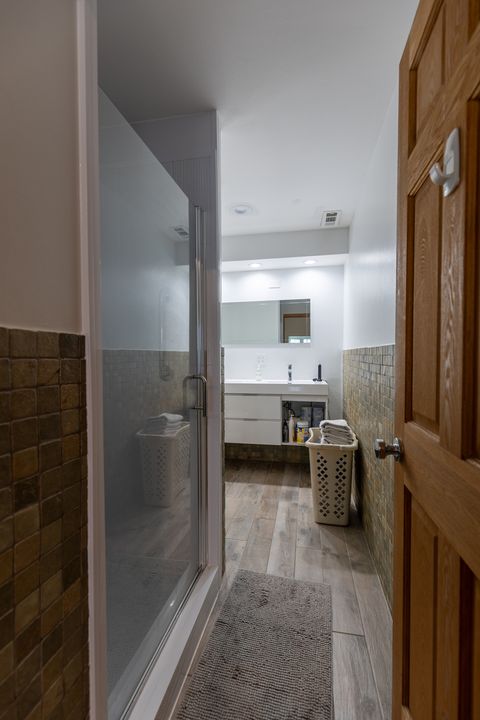 Tiny photo for 4716 N Kilbourn Avenue, Chicago, IL 60630 (MLS # 12548066)