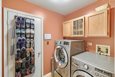 Tiny photo for 654 Matthew Lane, Carol Stream, IL 60188 (MLS # 12762151)