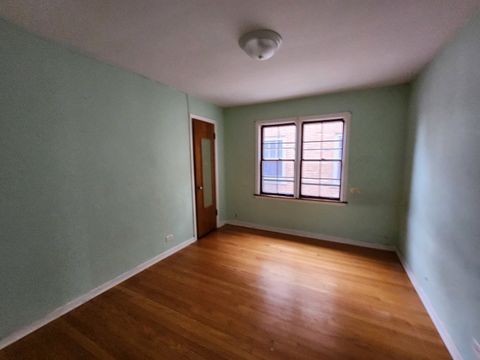 Tiny photo for 9614 S Maplewood Avenue, Evergreen Park, IL 60805 (MLS # 12574920)