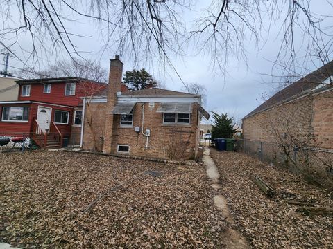 Tiny photo for 9614 S Maplewood Avenue, Evergreen Park, IL 60805 (MLS # 12574920)