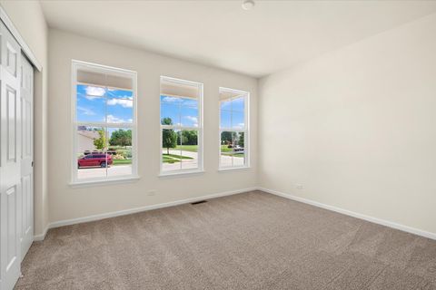 Tiny photo for 202 Cress Creek Trail, Poplar Grove, IL 61065 (MLS # 12445953)