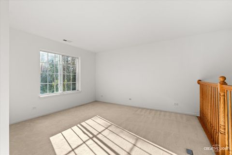 Tiny photo for 6099 Canterbury Lane #6099, Hoffman Estates, IL 60192 (MLS # 12496609)