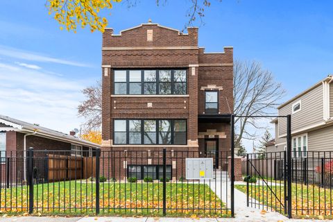 3621 N Kedvale Avenue 1 Chicago IL 60641