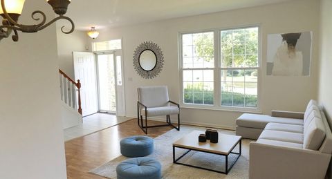 Tiny photo for 885 CHELSEA Court, Aurora, IL 60504 (MLS # 12497393)