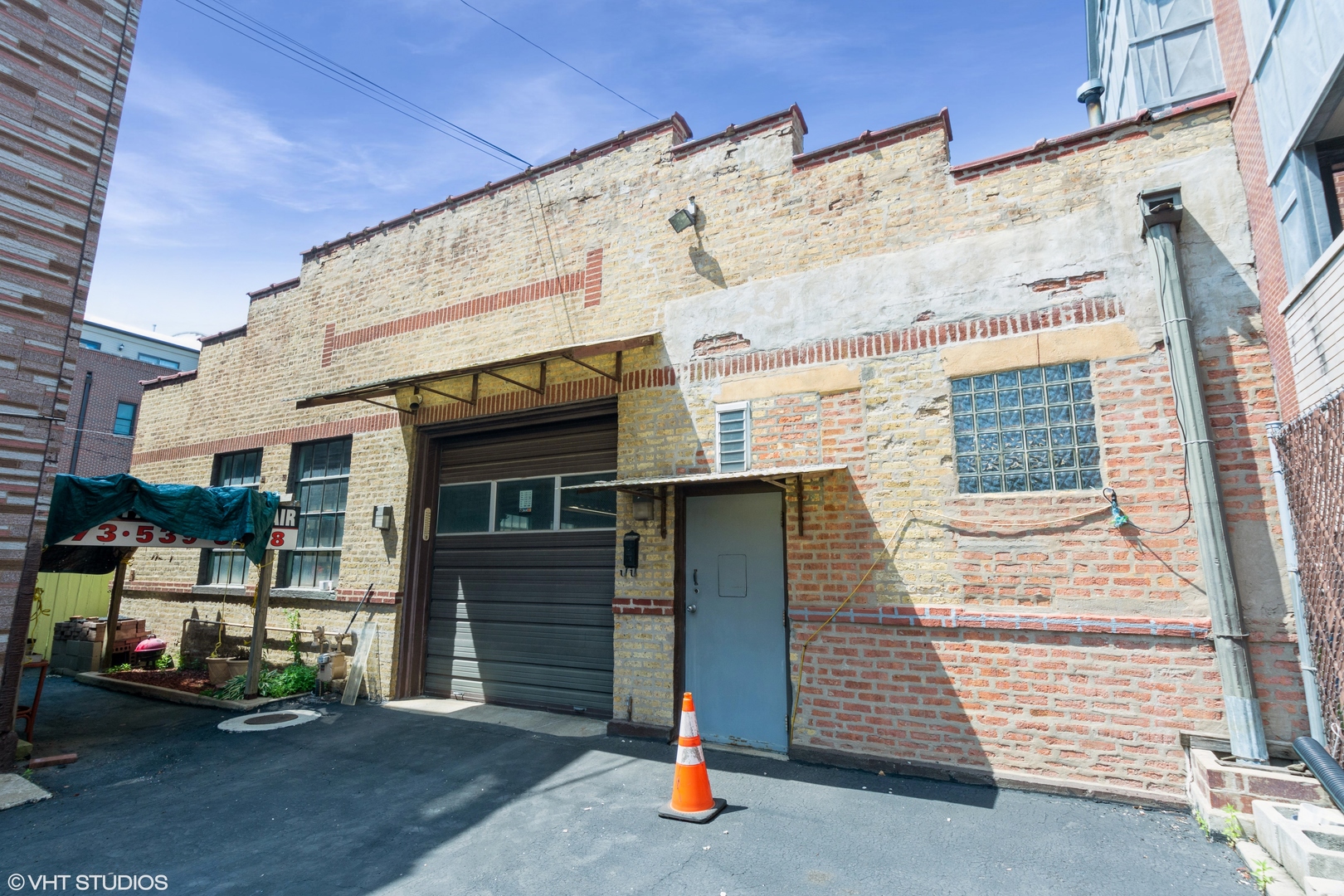 2140 W Irving Park Road