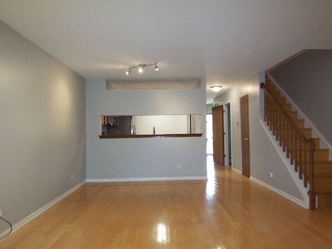 Tiny photo for 1069 Talbots Lane, Elk Grove Village, IL 60007 (MLS # 12701075)