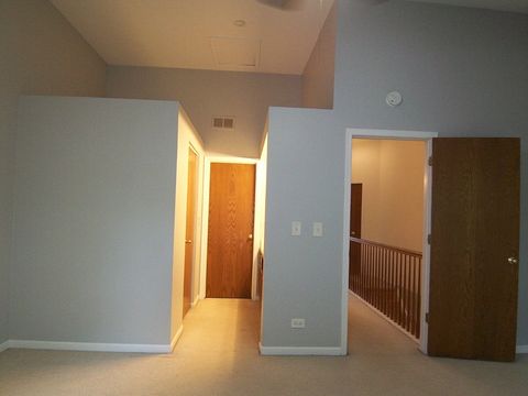 Tiny photo for 1069 Talbots Lane, Elk Grove Village, IL 60007 (MLS # 12701075)