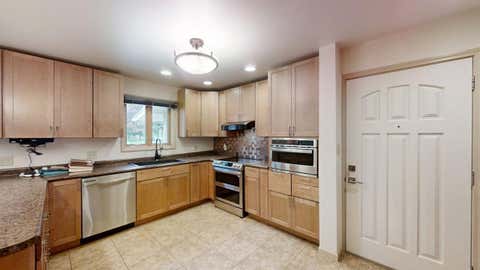Tiny photo for 602 S Ridgeway Avenue, Champaign, IL 61821 (MLS # 12630330)