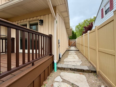 Tiny photo for 602 S Ridgeway Avenue, Champaign, IL 61821 (MLS # 12630330)