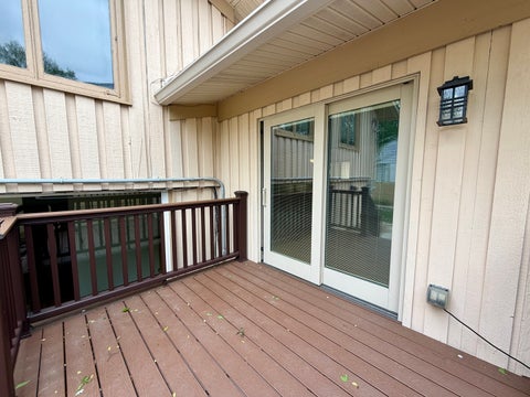 Tiny photo for 602 S Ridgeway Avenue, Champaign, IL 61821 (MLS # 12630330)