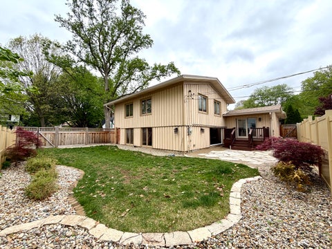 Tiny photo for 602 S Ridgeway Avenue, Champaign, IL 61821 (MLS # 12630330)