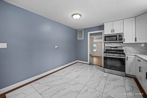 Tiny photo for 8425 Central Avenue, Burbank, IL 60459 (MLS # 12716972)
