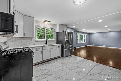 Tiny photo for 8425 Central Avenue, Burbank, IL 60459 (MLS # 12716972)