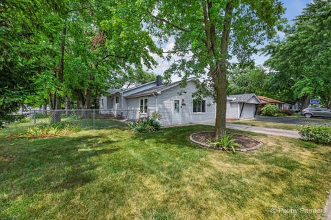 Tiny photo for 8425 Central Avenue, Burbank, IL 60459 (MLS # 12716972)