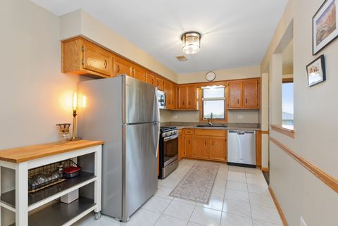 Tiny photo for 15255 West Avenue #3S, Orland Park, IL 60462 (MLS # 12631144)