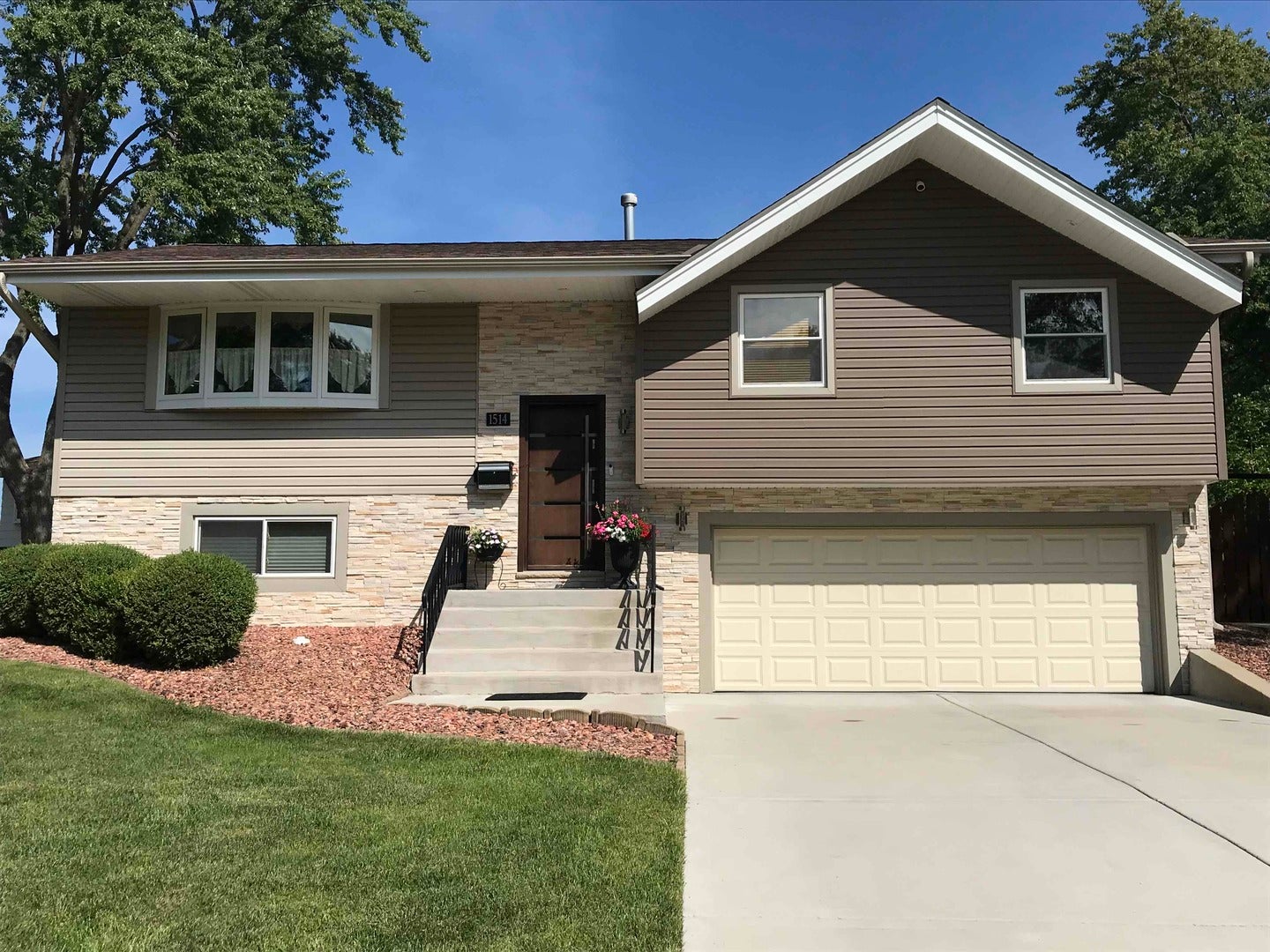 1514 Princeton Lane