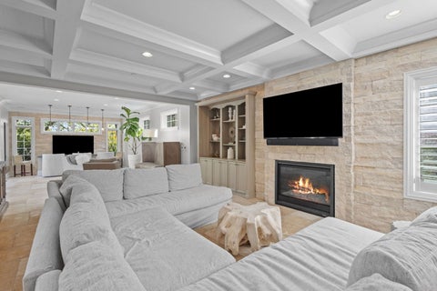 Tiny photo for 622 Innsbruck Court, Libertyville, IL 60048 (MLS # 12690889)