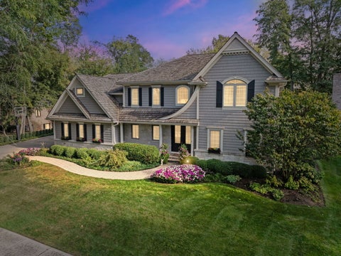 Tiny photo for 622 Innsbruck Court, Libertyville, IL 60048 (MLS # 12690889)