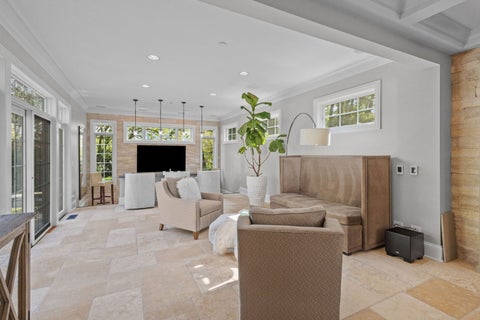 Tiny photo for 622 Innsbruck Court, Libertyville, IL 60048 (MLS # 12690889)