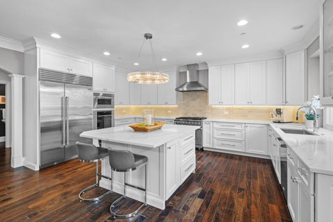 Tiny photo for 622 Innsbruck Court, Libertyville, IL 60048 (MLS # 12690889)