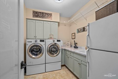 Tiny photo for 4403 Clearwater Lane, Naperville, IL 60564 (MLS # 12475031)