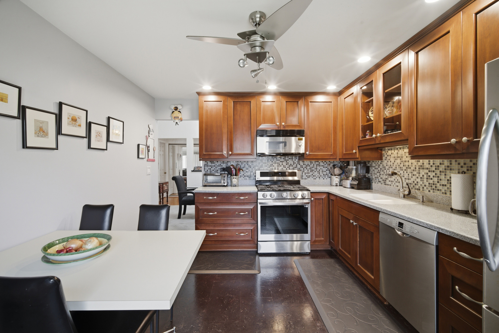 981 Pine Tree Circle S 981